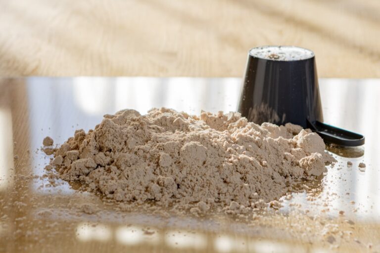 Qualquer pessoa pode tomar whey protein? A resposta direta