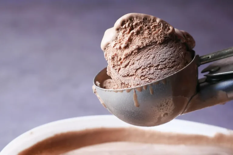Quantos scoops de whey protein devo tomar por dia?