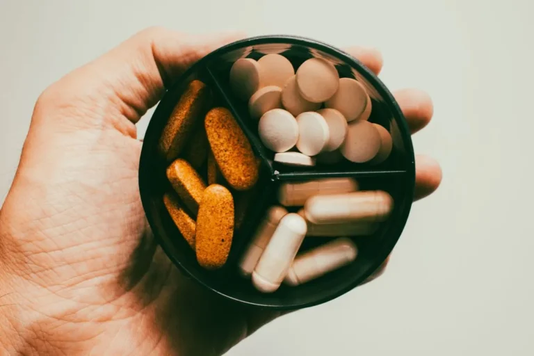 Multivitamínico: para que serve e como escolher o ideal para você?