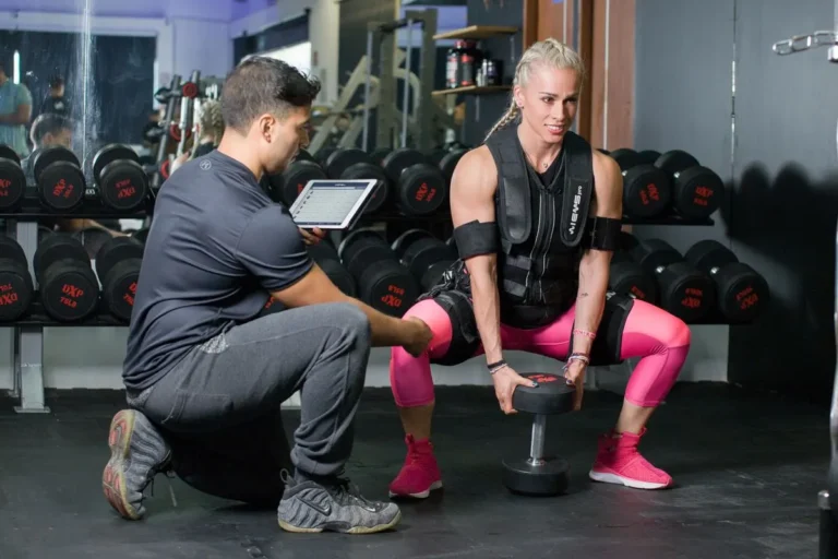 Termogênico e pré-treino juntos: pode ou é risco?