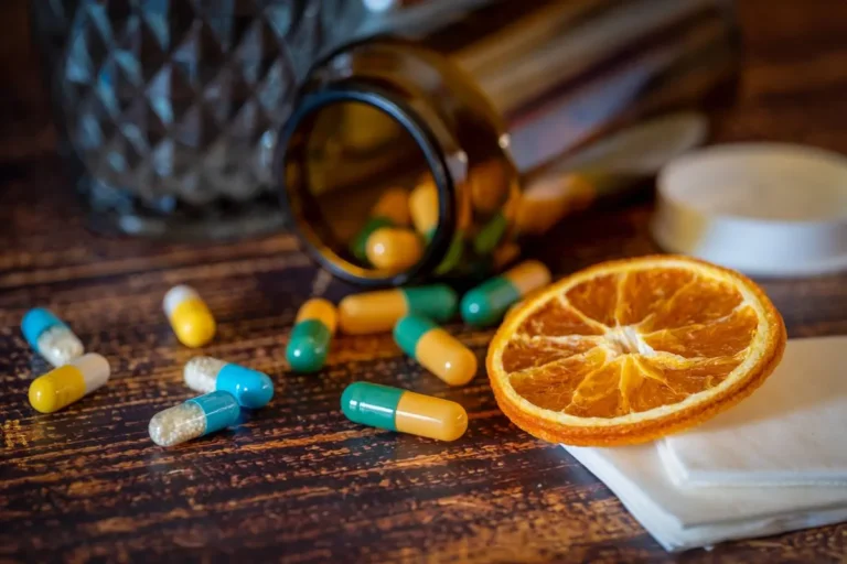 Vitamina C: para que serve e quando a suplementação é indicada?